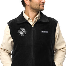 Load image into Gallery viewer, Men’s Columbia fleece vest
