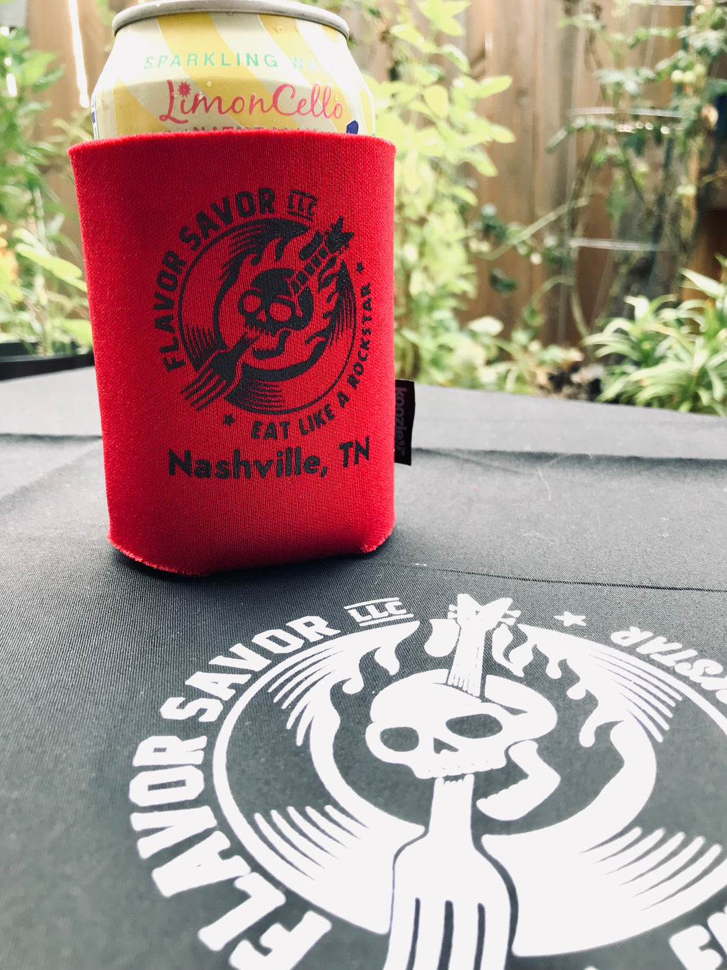 Flavor Savor collapsible coozie